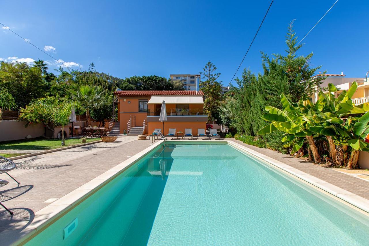 Villa Rea'S Sea House Kato Galatas Exterior foto
